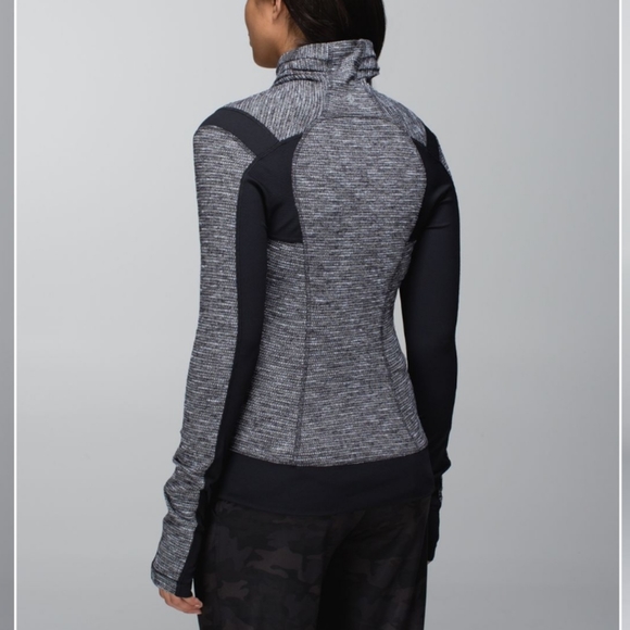 Lululemon Bhakti Yoga Jacket Size 6 Black Grey Gray Zip Up EUC - Picture 2 of 9